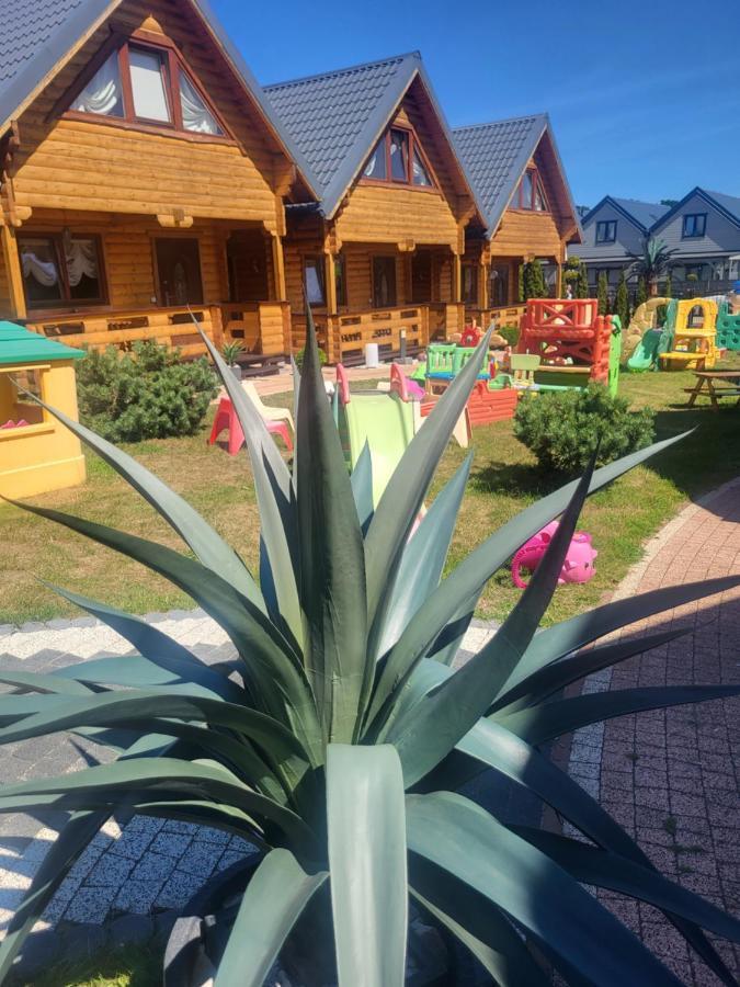 Domki Letniskowe Paradise Rewal Extérieur photo